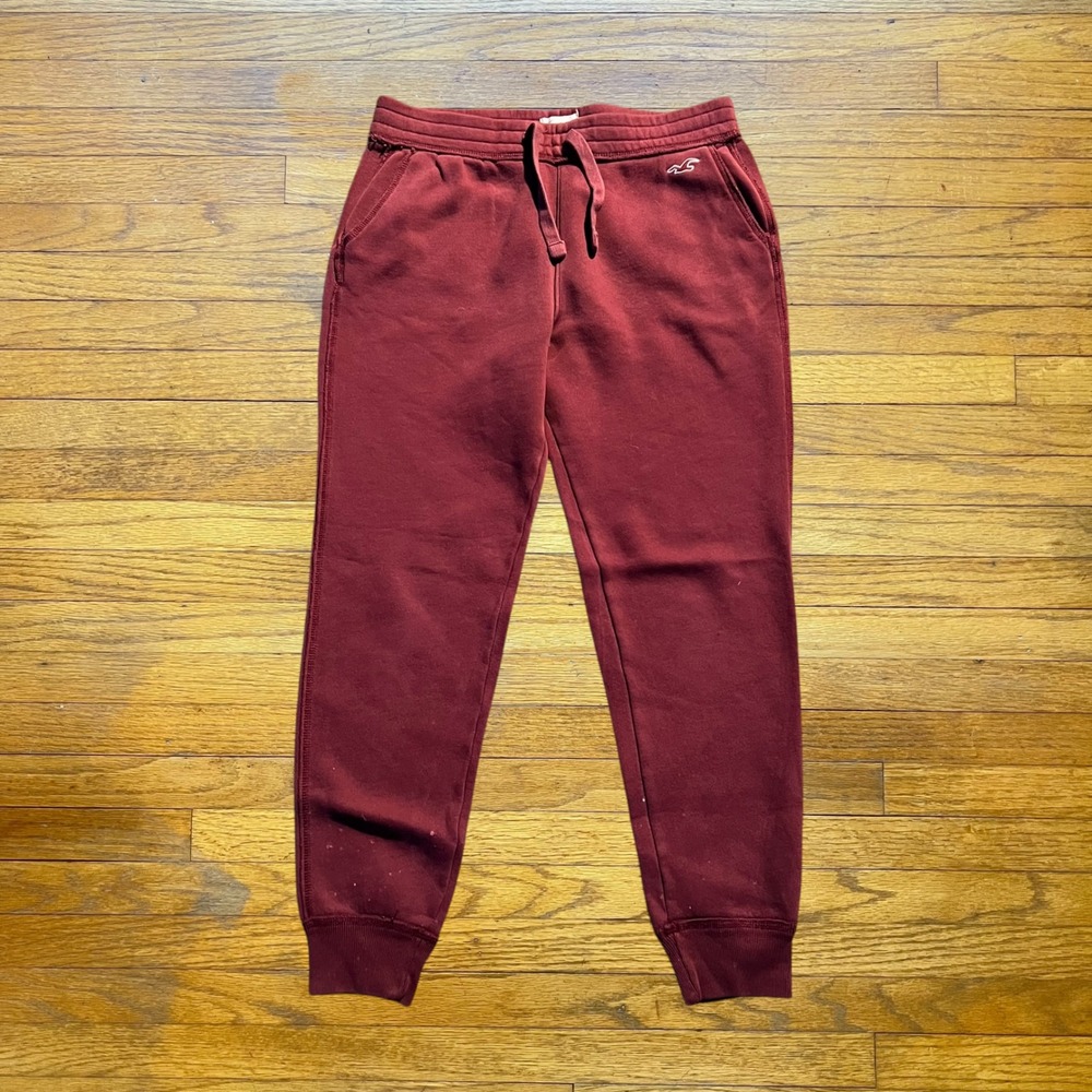 Hollister Gilly Hicks Fleece Joggers Burgundy Maroon XS Sweatpants Low Rise